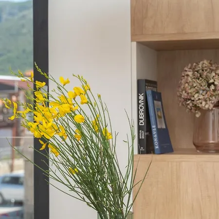 Olea ツァヴタット